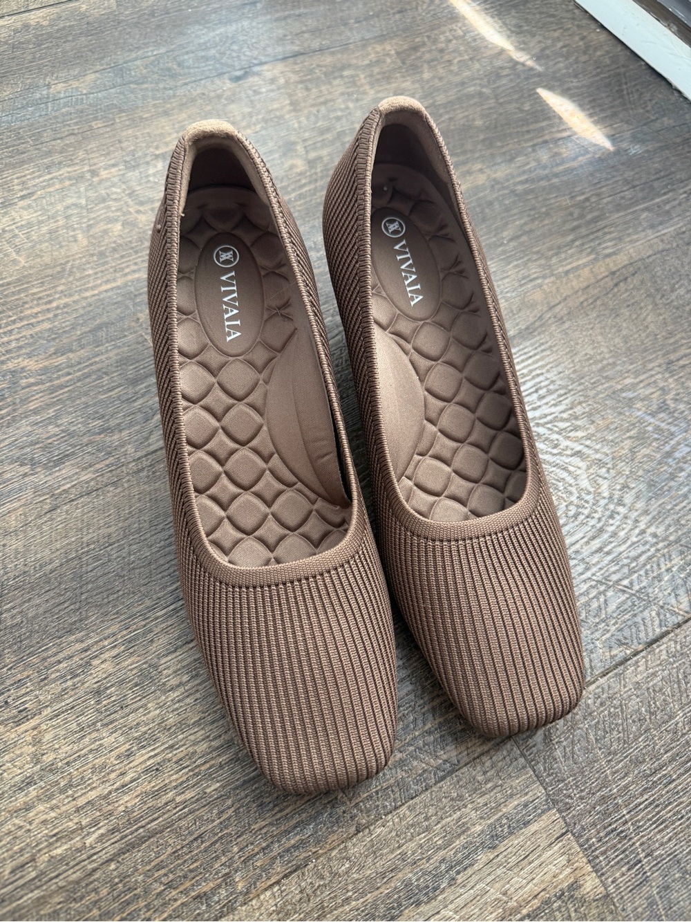 VIVAIA Margot Brown Ribbed Square-Toe Knit Wedge Heels SZ 39/8